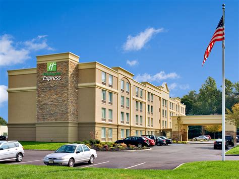 holiday inn express near me.